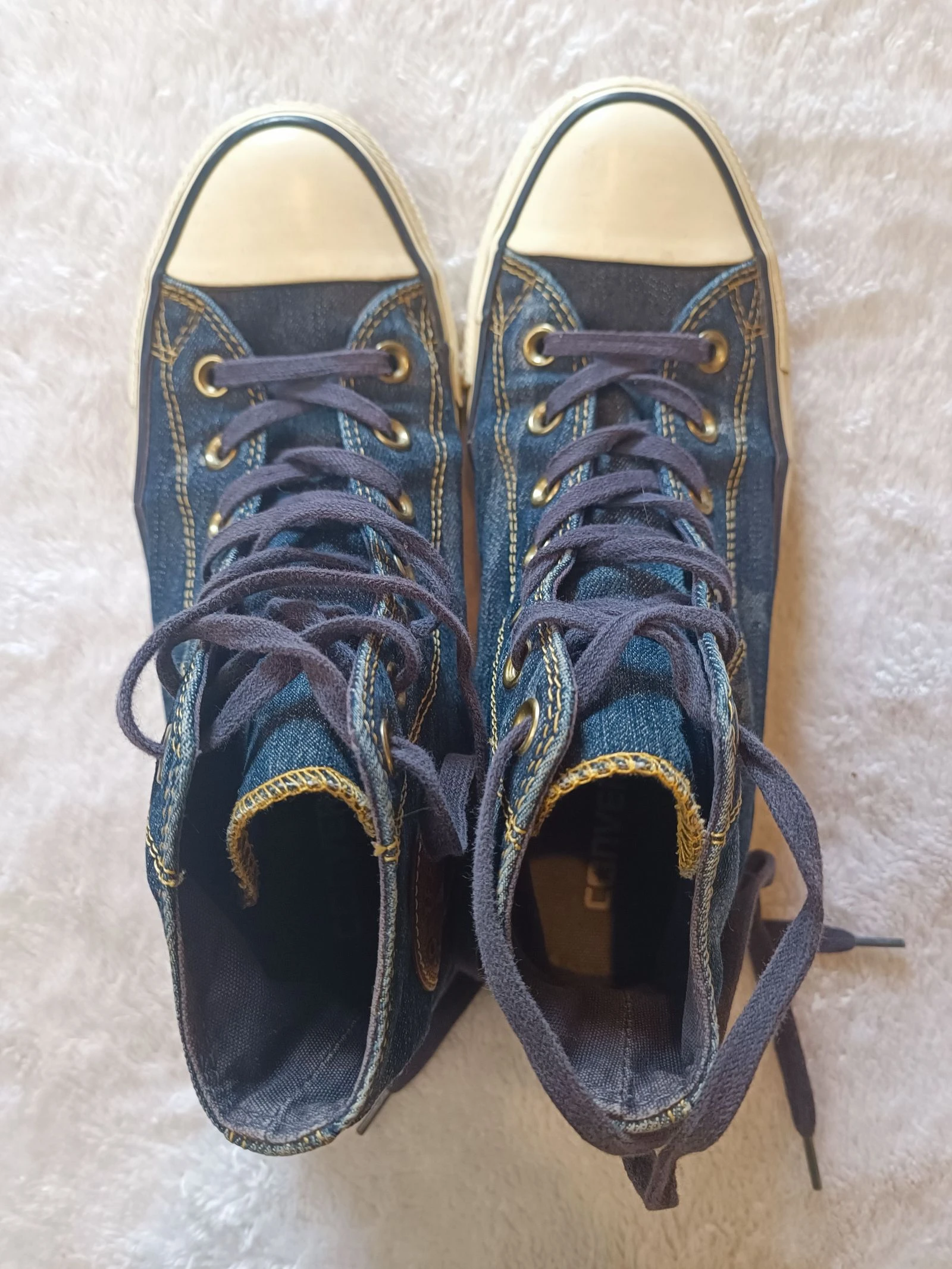 Pair of Converse All Star Chuck Taylor size 38 in very good condition in denim – photo 8